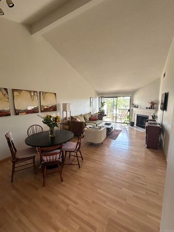 2146 Valleydale Lane, Encinitas, CA 92024