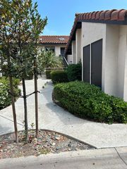 2146 Valleydale Lane, Encinitas, CA 92024
