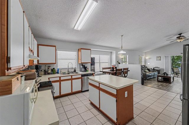 2736 TOLWORTH AVENUE, Orlando, FL 32837