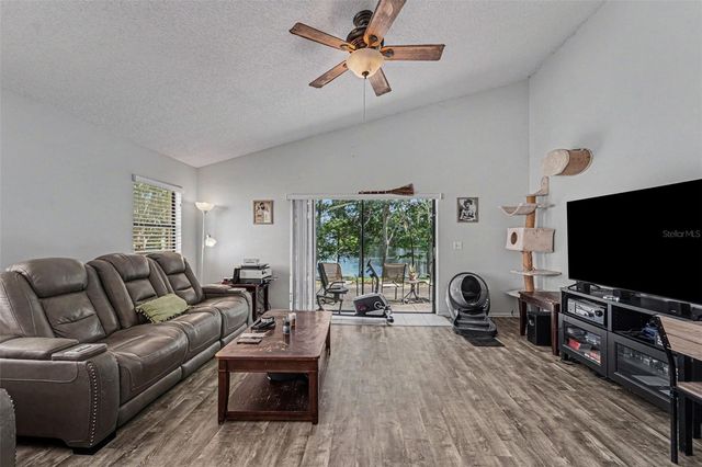 2736 TOLWORTH AVENUE, Orlando, FL 32837
