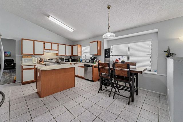 2736 TOLWORTH AVENUE, Orlando, FL 32837