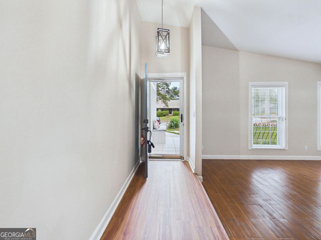 117 Lake Front Drive, Warner Robins, GA 31088