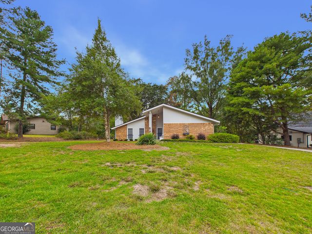 117 Lake Front Drive, Warner Robins, GA 31088