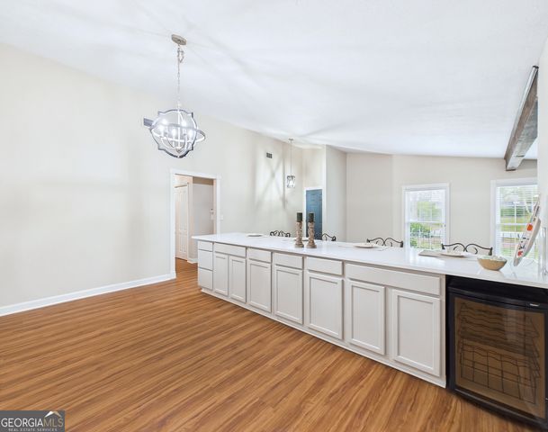 117 Lake Front Drive, Warner Robins, GA 31088