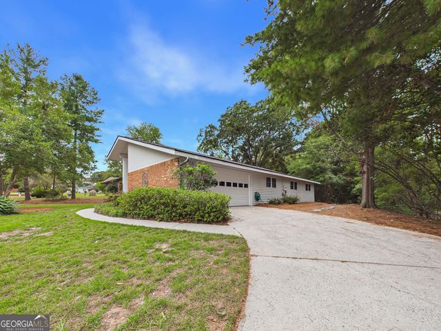 117 Lake Front Drive, Warner Robins, GA 31088