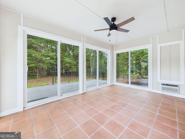 117 Lake Front Drive, Warner Robins, GA 31088