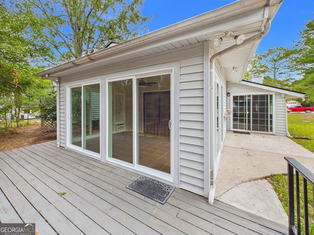 117 Lake Front Drive, Warner Robins, GA 31088