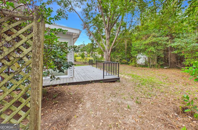 117 Lake Front Drive, Warner Robins, GA 31088