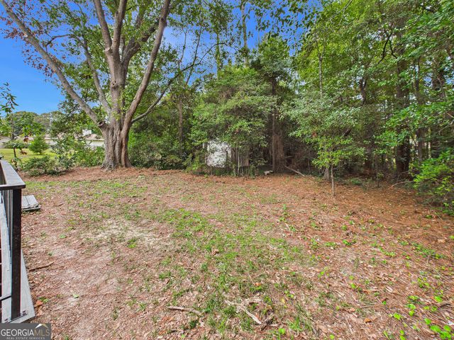 117 Lake Front Drive, Warner Robins, GA 31088