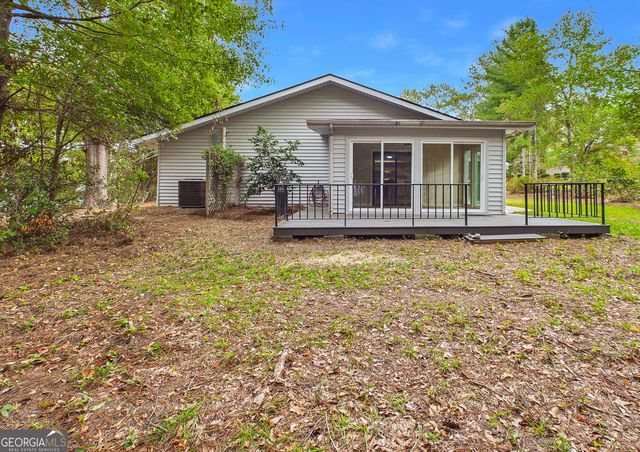 117 Lake Front Drive, Warner Robins, GA 31088