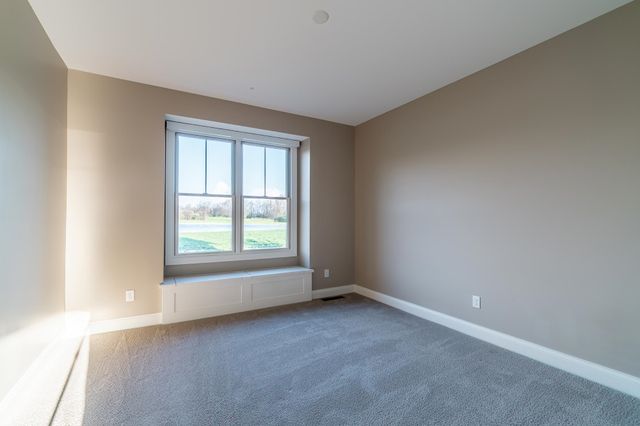 16797 Zubrick Road, Roanoke, IN 46783