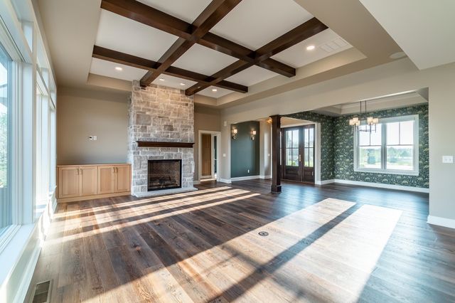 16797 Zubrick Road, Roanoke, IN 46783