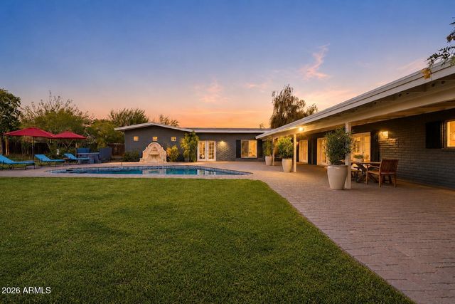7116 E JENAN Drive, Scottsdale, AZ 85254