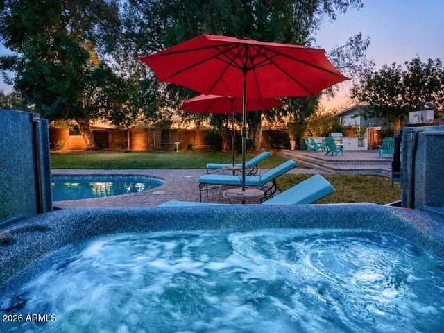 7116 E JENAN Drive, Scottsdale, AZ 85254