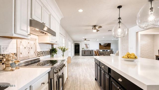 7116 E JENAN Drive, Scottsdale, AZ 85254