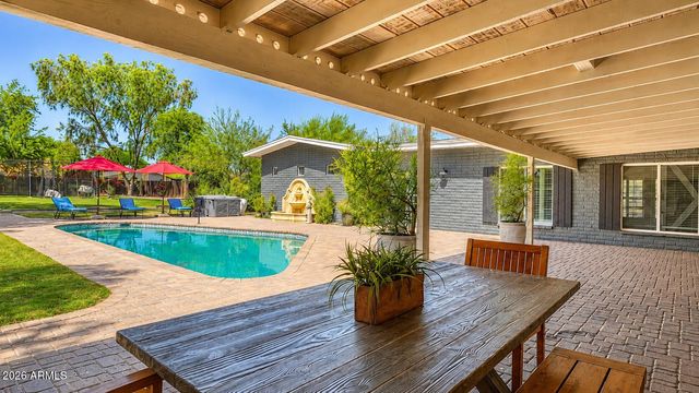 7116 E JENAN Drive, Scottsdale, AZ 85254