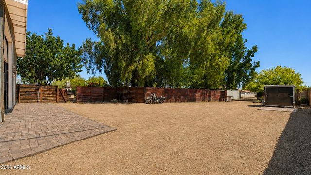 7116 E JENAN Drive, Scottsdale, AZ 85254