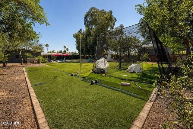 7116 E JENAN Drive, Scottsdale, AZ 85254