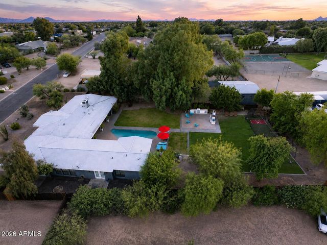 7116 E JENAN Drive, Scottsdale, AZ 85254