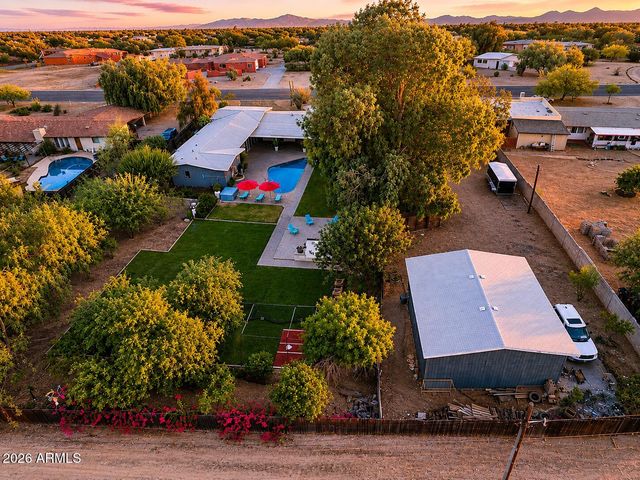 7116 E JENAN Drive, Scottsdale, AZ 85254