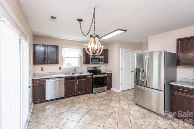266 Kendra Drive SW, Concord, NC 28025