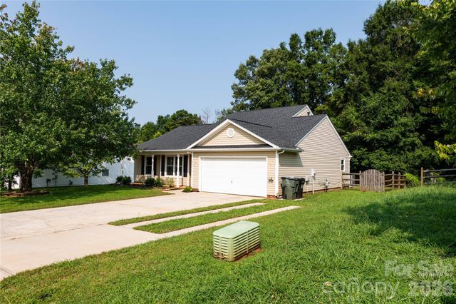 266 Kendra Drive SW, Concord, NC 28025