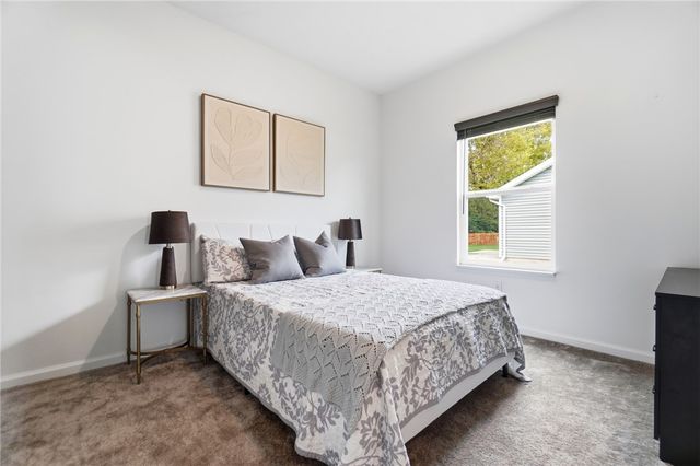 195 Riesling Drive, Union, OH 45322