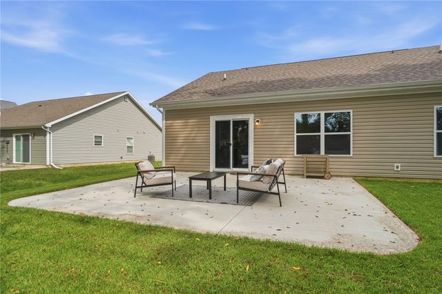 195 Riesling Drive, Union, OH 45322