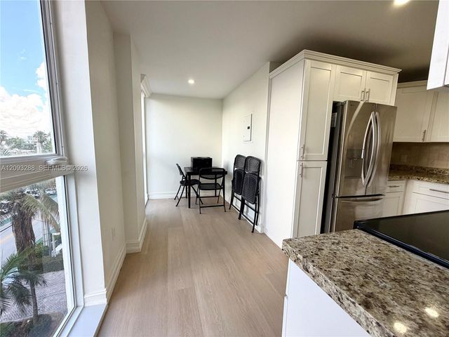 9721 E Bay Harbor Drive 5A, Bay Harbor Islands, FL 33154