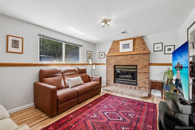 141 Zephyr Street, Lakewood, CO 80226