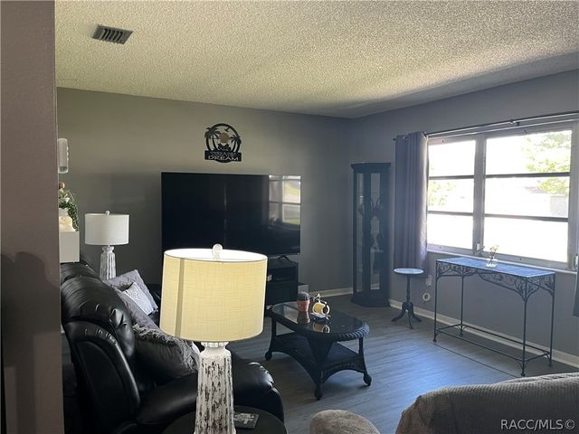 2280 W Austin Drive, Citrus Springs, FL 34434