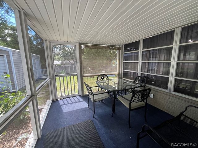 2280 W Austin Drive, Citrus Springs, FL 34434