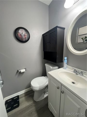 2280 W Austin Drive, Citrus Springs, FL 34434