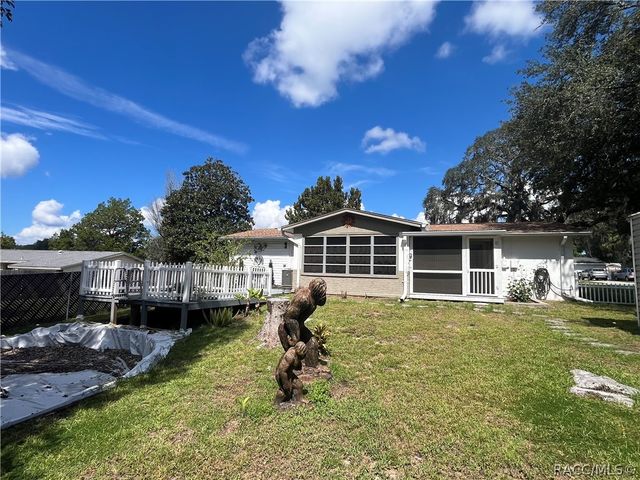 2280 W Austin Drive, Citrus Springs, FL 34434