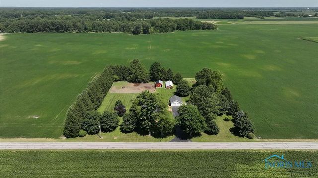 T198 County Road 3, Liberty Center, OH 43532