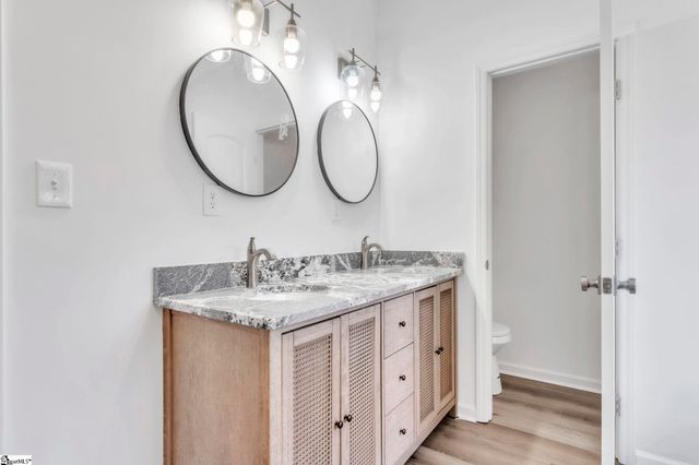 100 Indian Ridge Drive, Laurens, SC 29630