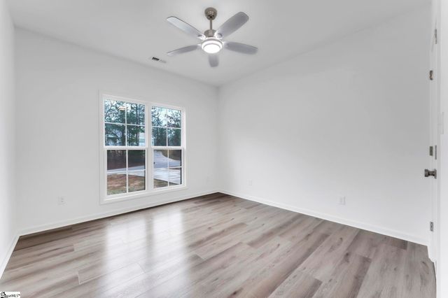 100 Indian Ridge Drive, Laurens, SC 29630