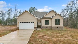 100 Indian Ridge Drive, Laurens, SC 29630