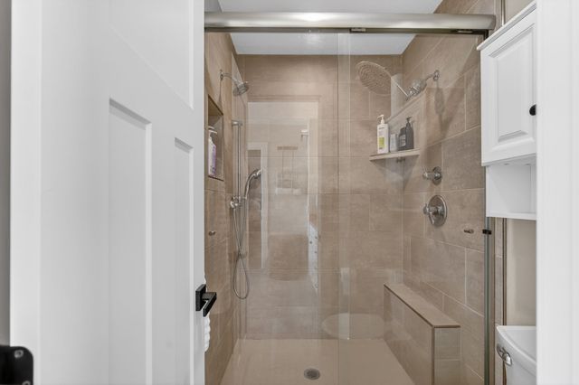 409 4th Street NW, Bondurant, IA 50035