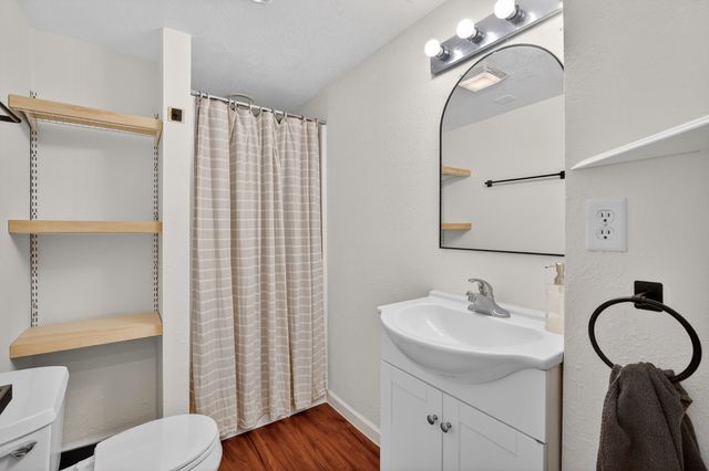 409 4th Street NW, Bondurant, IA 50035