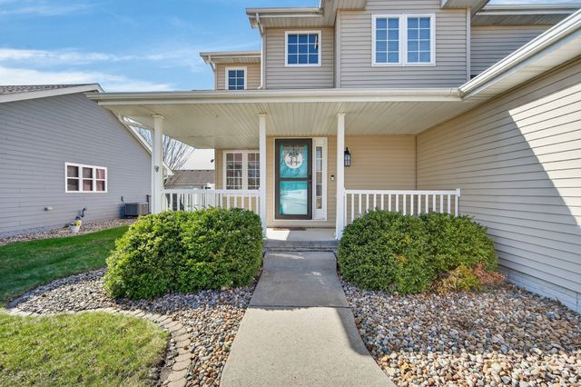 409 4th Street NW, Bondurant, IA 50035