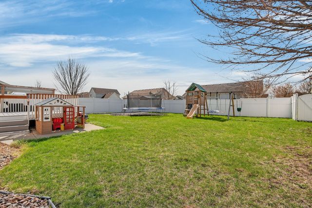 409 4th Street NW, Bondurant, IA 50035