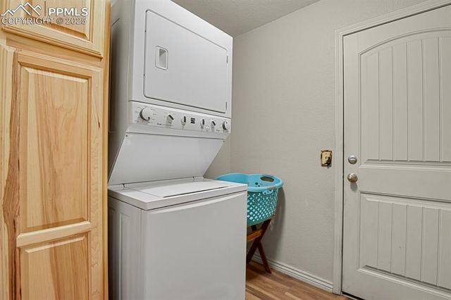 9 Kingston Circle, Florissant, CO 80816