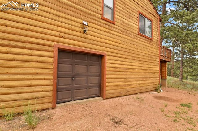 9 Kingston Circle, Florissant, CO 80816