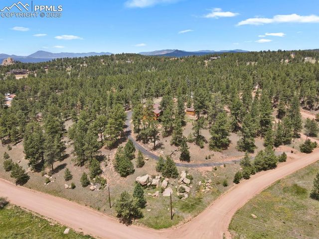 9 Kingston Circle, Florissant, CO 80816