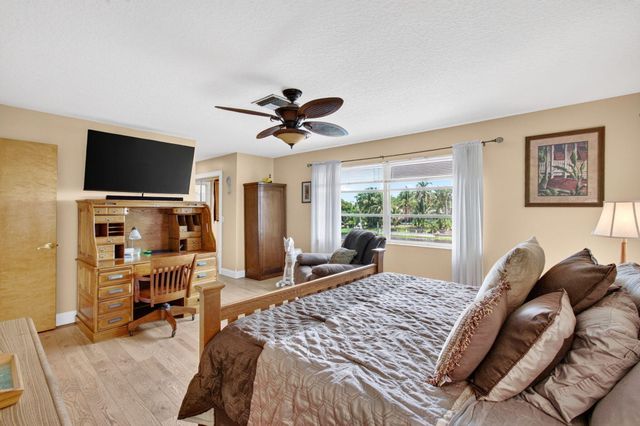 502 VENICE Drive, Boynton Beach, FL 33426