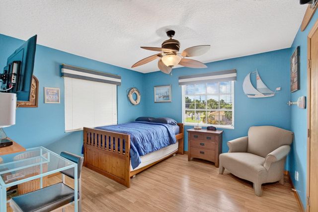 502 VENICE Drive, Boynton Beach, FL 33426