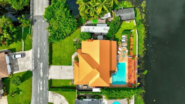 502 VENICE Drive, Boynton Beach, FL 33426