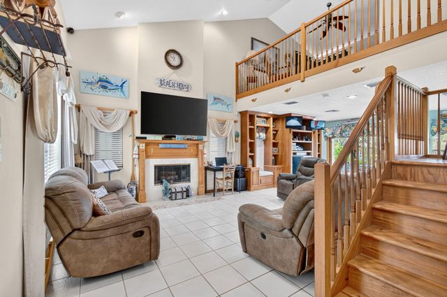 502 VENICE Drive, Boynton Beach, FL 33426
