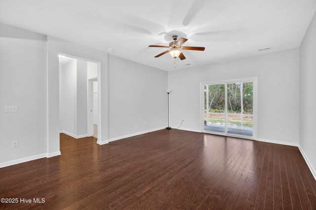 628 Cambeck Drive SE Unit 1, Leland, NC 28451